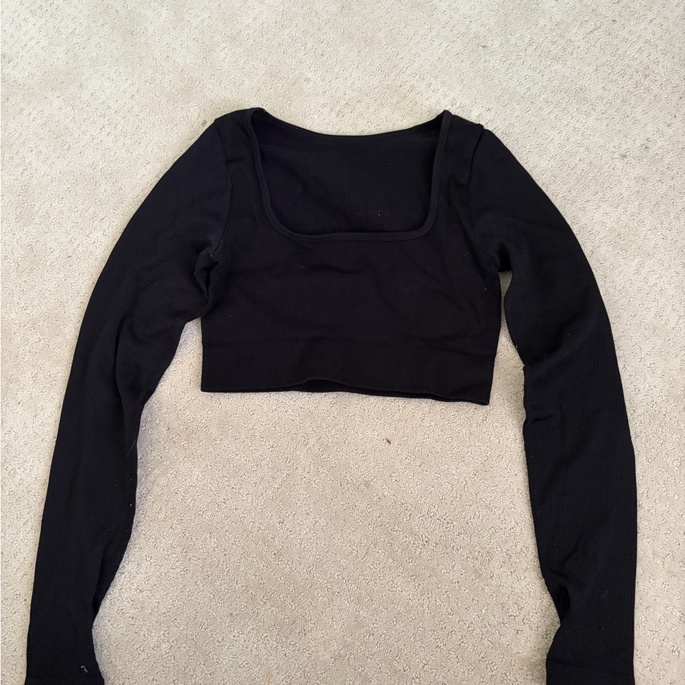 Black Long Sleeve Square Neck Crop Top